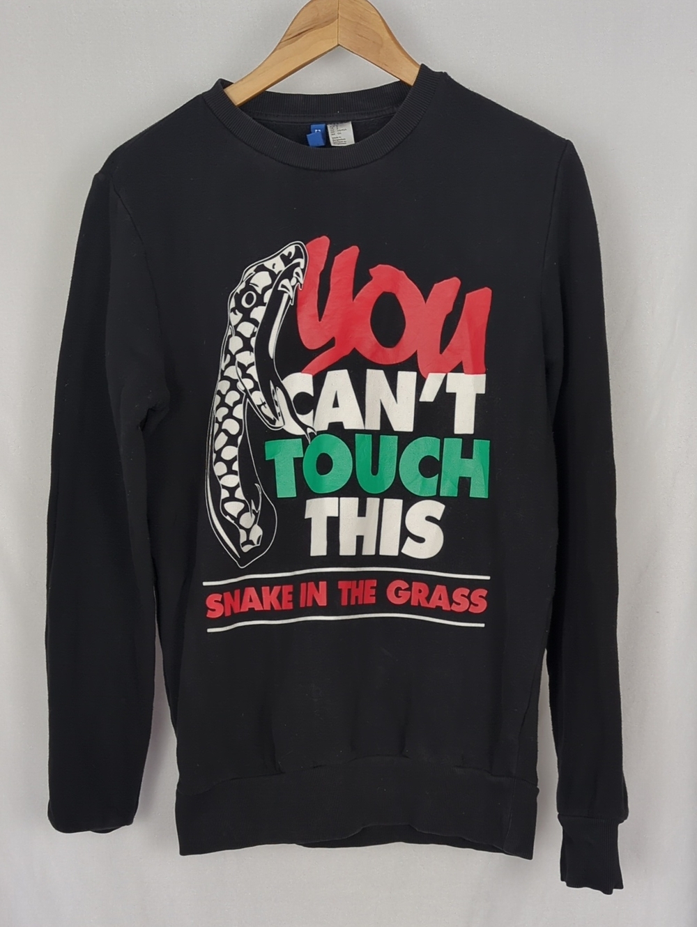 H&M Black Graphic Crewneck Sweatshirt You Can't Touch This Snake
